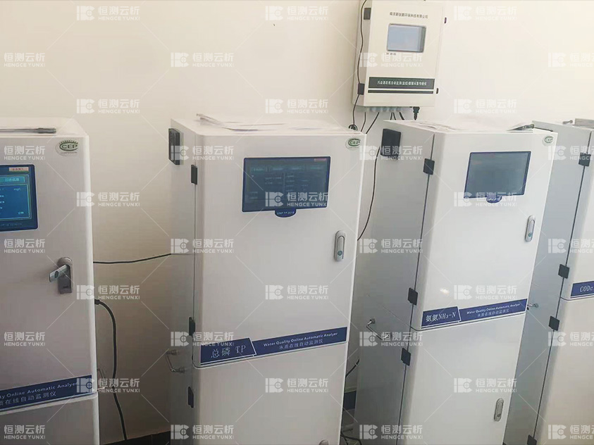 河北省承德县某村镇污水处理厂国标试剂柜项