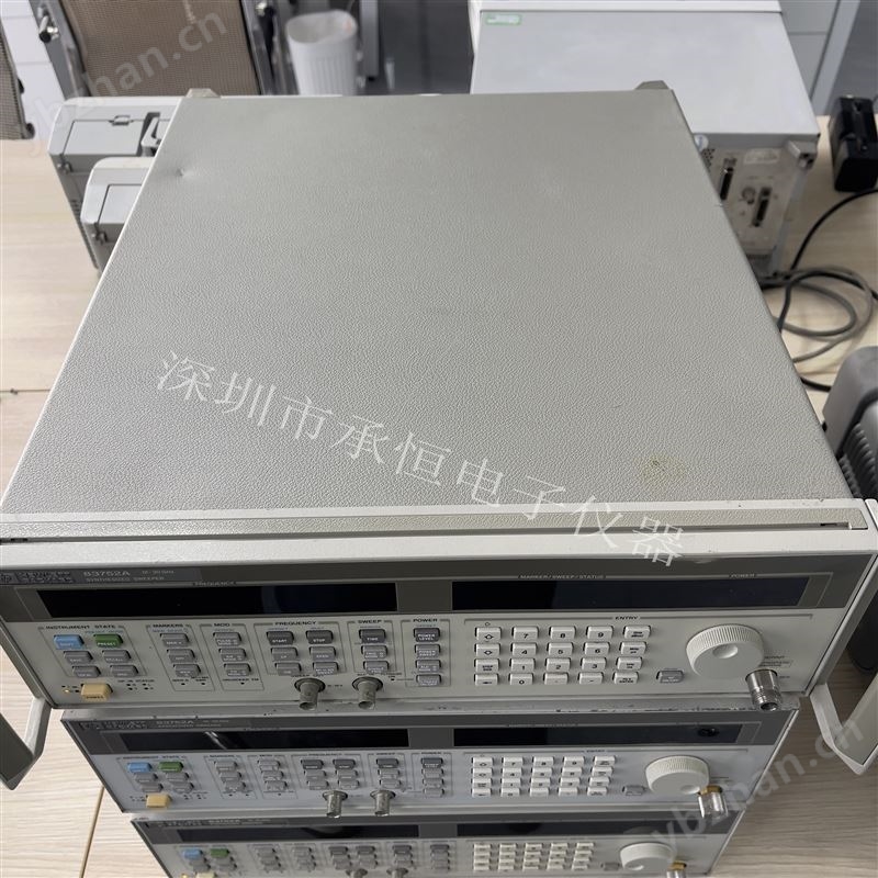 惠普 83752A 高频信号源，工程师优选设备