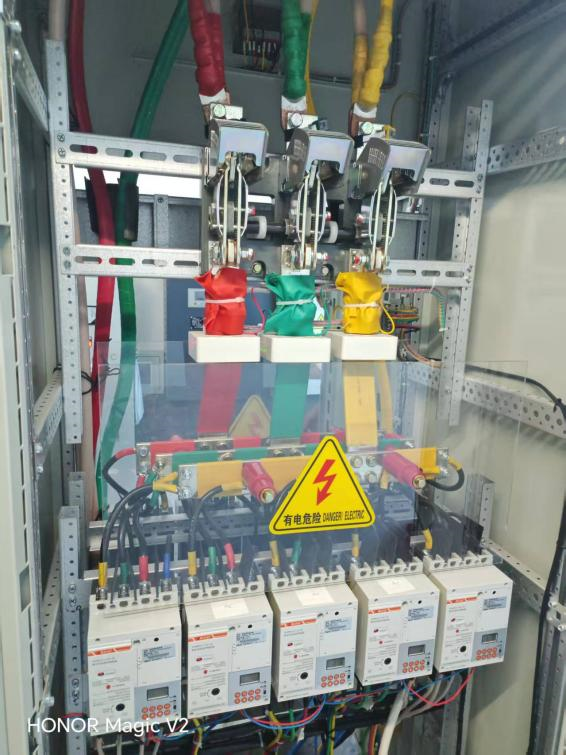 d7bdabaccaa54072dbcd263cf806f41c